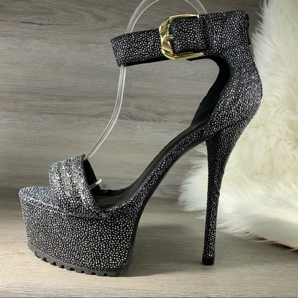 Qupid Platform Ankle Strap Open Toe Heel Size 8 - image 3